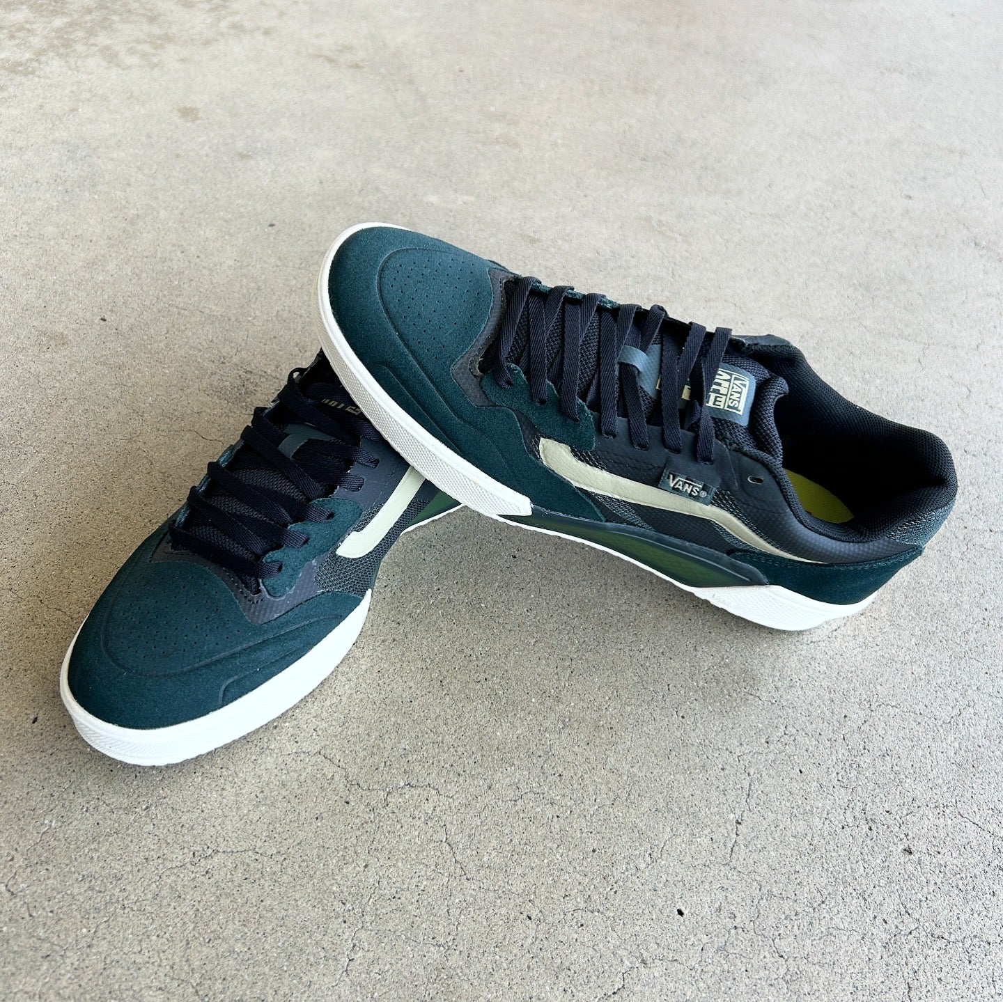 国内配送 VANS SKATE AVE 2.0 AVE BENCH GREEN Vans Ave 2.0 - Ave Bench Green